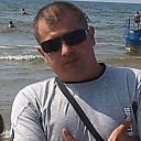 Michailovas, 44 года
