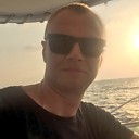 Саша, 42 года