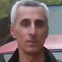 Рафаэль Аракелян, 57 лет
