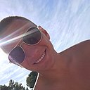 Михаил, 33 года