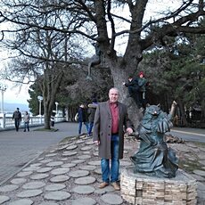 Фотография мужчины Вячеслав, 65 лет из г. Геленджик