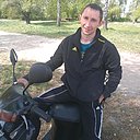Михаил, 33 года