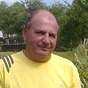Влад, 69 лет