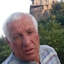 Юрий, 69 лет